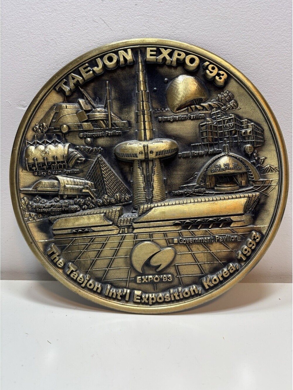 ORIG TAEJON EXPO 93 OFFICIAL KOREA HANBIT TOWER COMMEMORATIVE HANGING MEDALLION